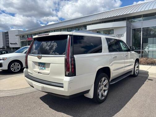 2015 Cadillac Escalade ESV Luxury
