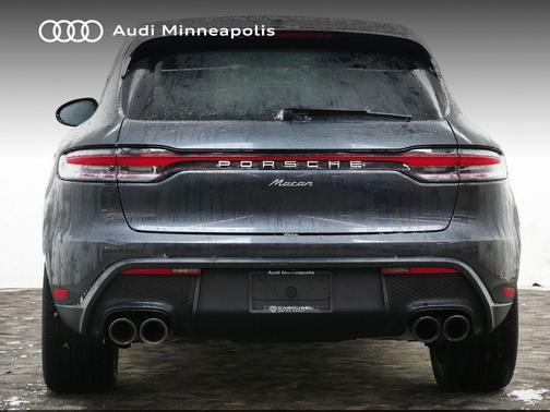 2023 Porsche Macan T