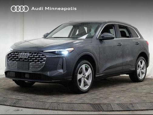 2025 Audi Q5 Premium Plus TFSI quattro S tronic