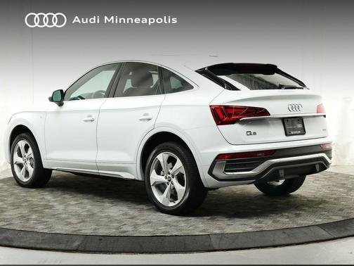 2023 Audi Q5 45 S line Premium Plus