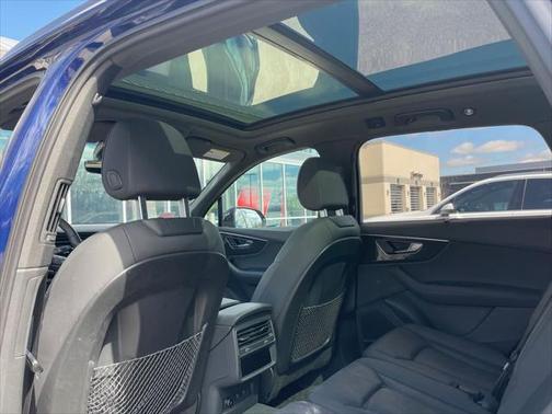 2021 Audi Q7 55 Prestige