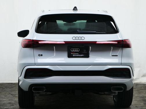 2025 Audi Q5 Premium Plus TFSI quattro S tronic
