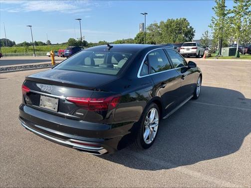2022 Audi A4 45 S line Premium Plus