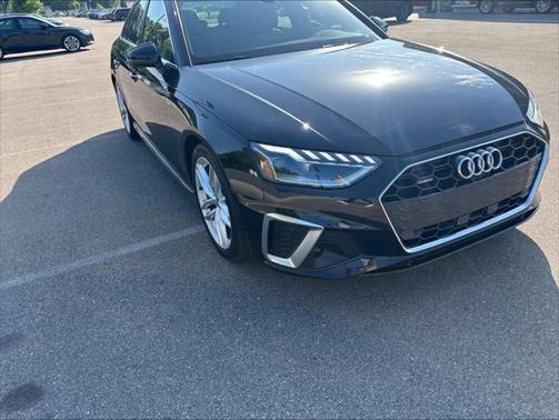 2022 Audi A4 45 S line Premium Plus