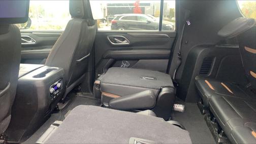 2021 GMC Yukon XL 4WD AT4