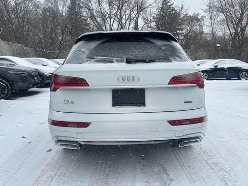 2023 Audi Q5 45 S line Premium Plus