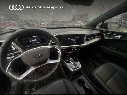 2024 Audi Q4 e-tron Premium Plus 55 quattro