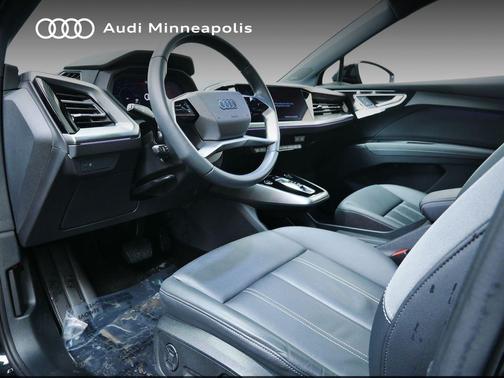 2024 Audi Q4 e-tron Premium Plus 55 quattro