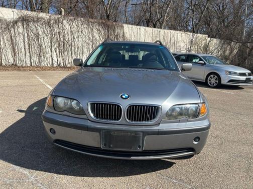 2003 BMW 325 325xi