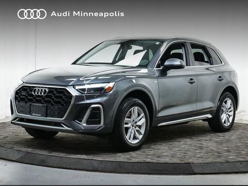 2023 Audi Q5 45 S line Premium