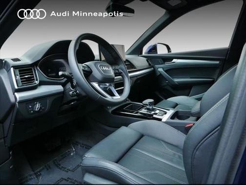 2025 Audi Q5 45 S line Premium