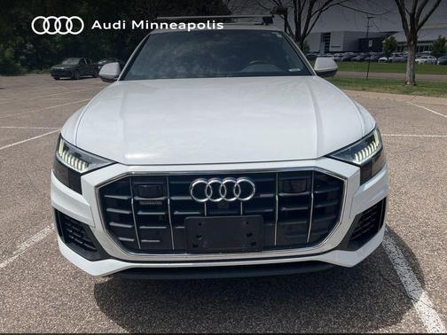 Carrara White 2023 Audi Q8 55 Premium