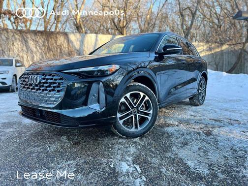 2025 Audi Q5 Premium TFSI quattro S tronic