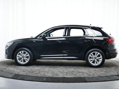 2025 Audi Q3 45 S line Premium Plus