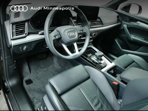 2025 Audi Q5 45 S line Premium