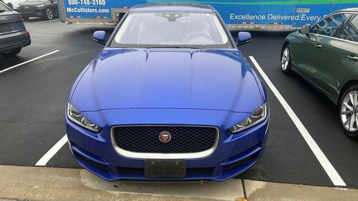 2018 Jaguar XE 25t Premium