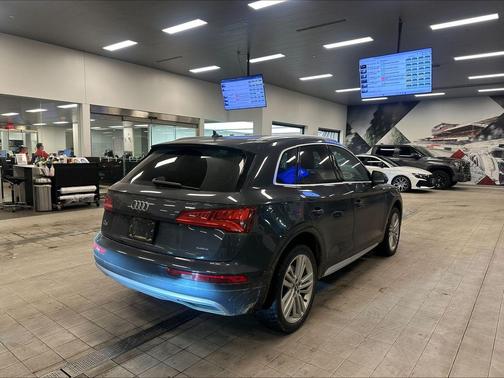 2019 Audi Q5 2.0T Premium Plus