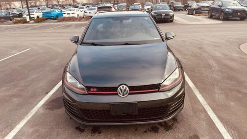 2016 Volkswagen Golf GTI 2.0T Autobahn w/Performance Package 4-Door