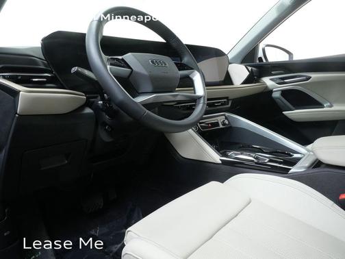 Glacier White Metallic 2025 Audi Q5 Premium Plus TFSI quattro S tronic