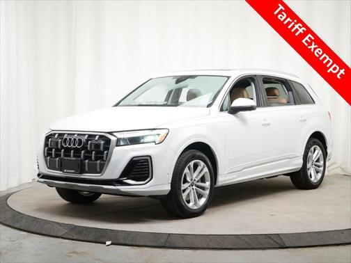 2025 Audi Q7 55 Premium Plus