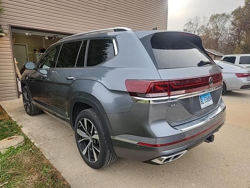 2024 Volkswagen Atlas 2.0T SEL Premium R-Line 4MOTION