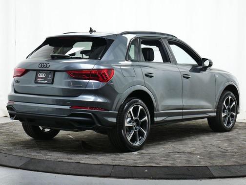 2025 Audi Q3 45 S line Premium Plus