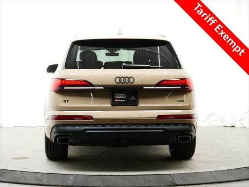 2025 Audi Q7 55 Prestige