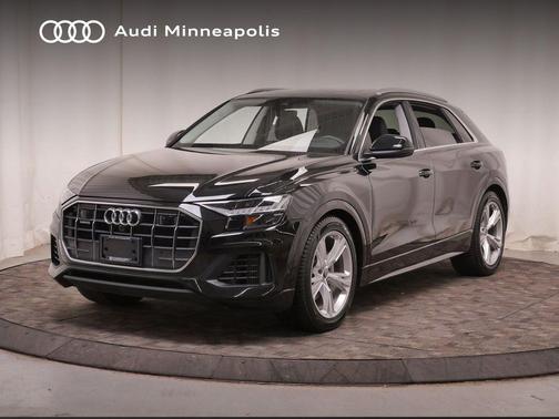 Mythos Black Metallic 2023 Audi Q8 55 Prestige