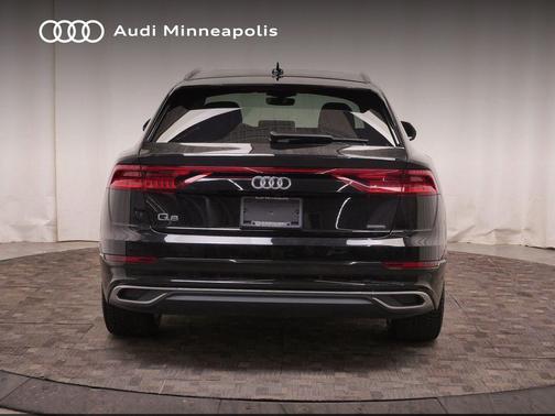Mythos Black Metallic 2023 Audi Q8 55 Prestige