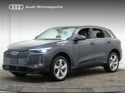 2025 Audi Q5 Premium Plus TFSI quattro S tronic