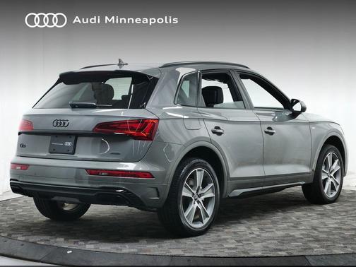2025 Audi Q5 45 S line Premium