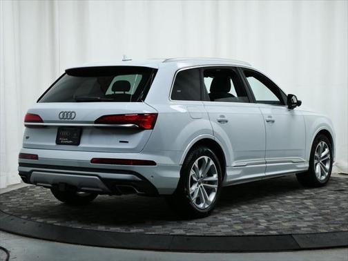 2025 Audi Q7 55 Prestige