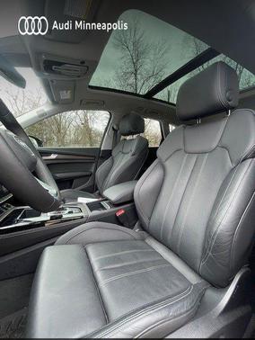 2023 Audi Q5 e 55 S line Prestige