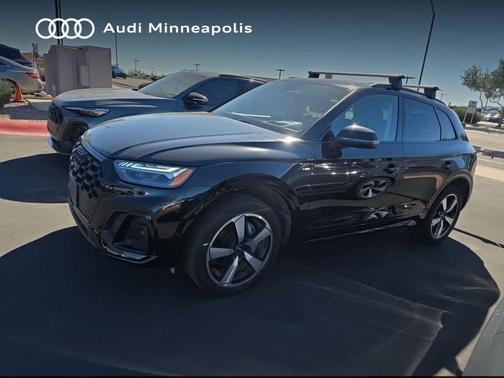 2023 Audi Q5 45 S line Prestige