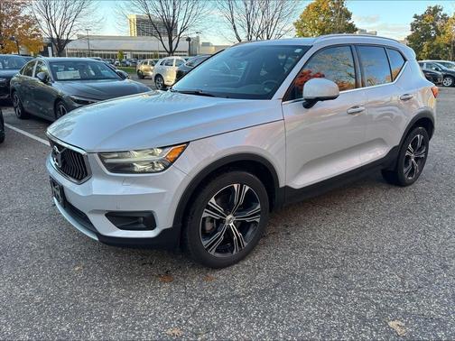 2022 Volvo XC40 T5 Inscription