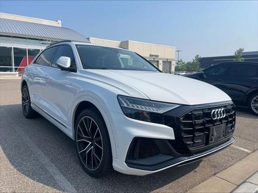 2023 Audi Q8 55 Prestige