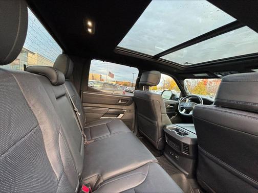 2024 Toyota Tundra Hybrid Platinum