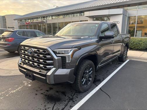 2024 Toyota Tundra Hybrid Platinum