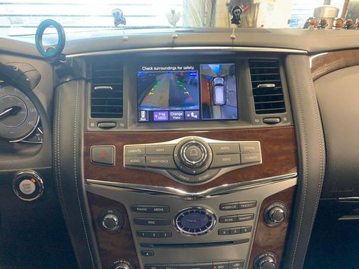 2018 INFINITI QX80 Base