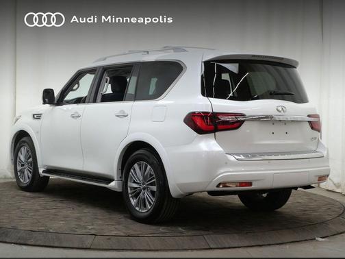 2018 INFINITI QX80 Base