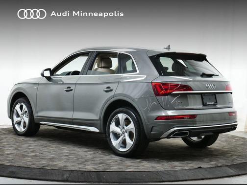 2025 Audi Q5 45 S line Premium Plus