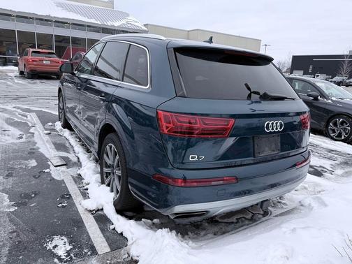 2019 Audi Q7 55 Prestige