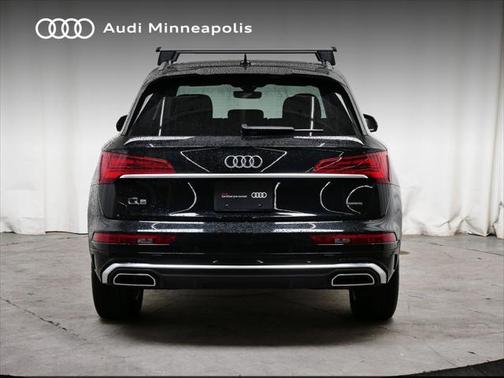 2022 Audi Q5 45 S line Premium