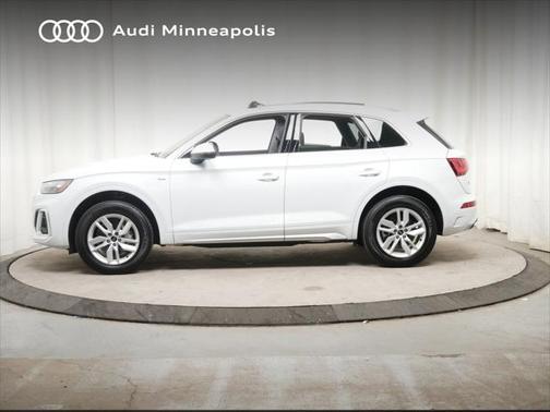2024 Audi Q5 45 S line Premium