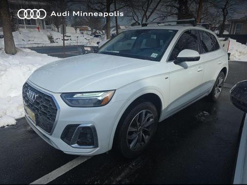2023 Audi Q5 45 S line Premium Plus