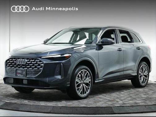 2025 Audi Q5 Premium Plus