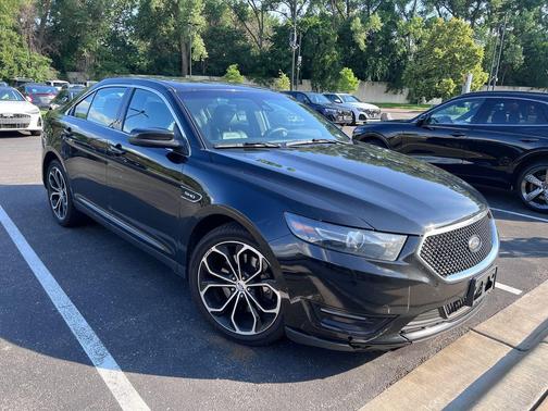 Shadow Black 2018 Ford Taurus SHO