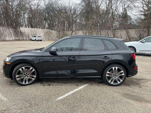 Black Metallic 2020 Audi SQ5 3.0T Premium Plus