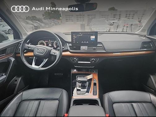 2023 Audi Q5 45 S line Premium Plus