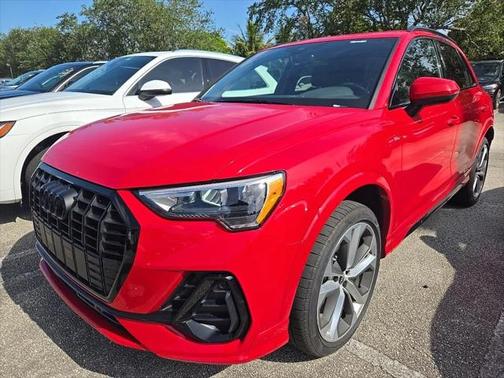 2021 Audi Q3 45 S line Premium